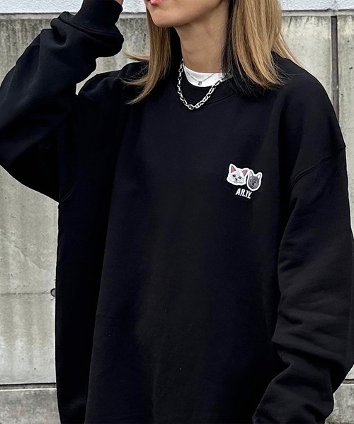 INTERPLAY（インタープレイ）の「【INTERPLAY x AYA】Cat patch SWEAT(UNISEX)（スウェット・レディース・ブラック/グレー/ホワイト・MEDIUM/X-LARGE）」の6枚目の写真