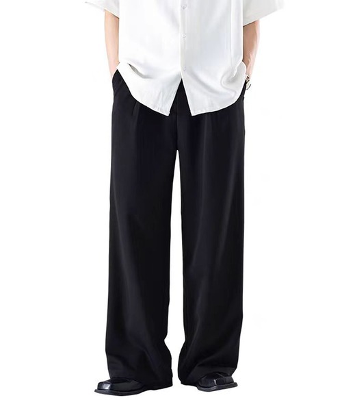 TOBEE（トゥビー）の「【TOBEE】タックワイドストレート スラックス（スラックス・メンズ・ブラック/ブラウン・MEDIUM/SMALL/LARGE/X-LARGE）」の7枚目の写真