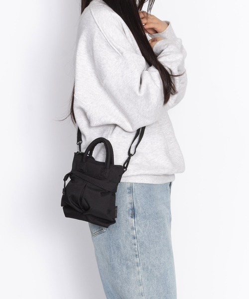 SML（エスエムエル）の「MINI HELMETBAG / ミニ ヘルメットバッグ（ショルダーバッグ・メンズ・ブラック/カーキ/ネイビー/パープル/オレンジ・FREE）」の15枚目の写真