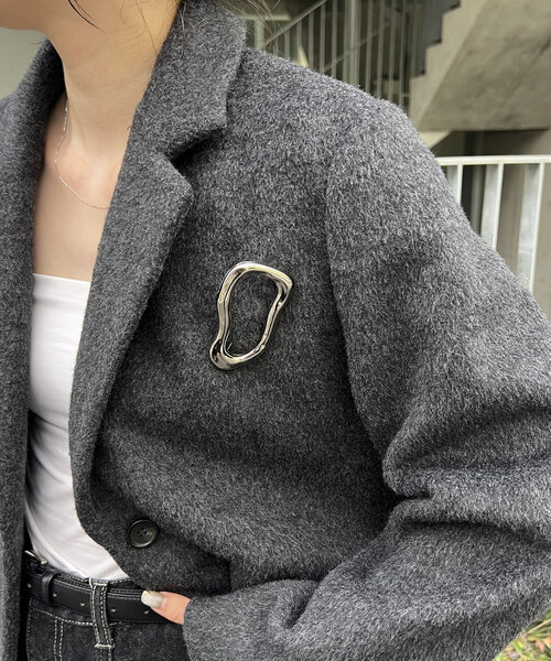 GOLDY（ゴールディ）の「〈GOLDY/ゴールディ〉ニュアンスラウンドブローチ（ブローチ/コサージュ・レディース・ゴールド/シルバー・FREE）」の4枚目の写真