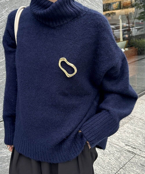 GOLDY（ゴールディ）の「〈GOLDY/ゴールディ〉ニュアンスラウンドブローチ（ブローチ/コサージュ・レディース・ゴールド/シルバー・FREE）」の8枚目の写真