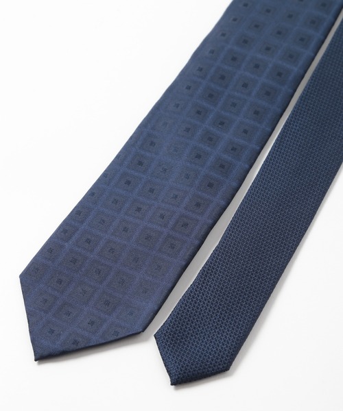 CROWDED CLOSET（クラウデッドクローゼット）の「シャドー小紋/シャドー鹿の子柄クレリックタイ（ネクタイ・メンズ・ネイビー/シルバー/ピンク・FREE）」の4枚目の写真