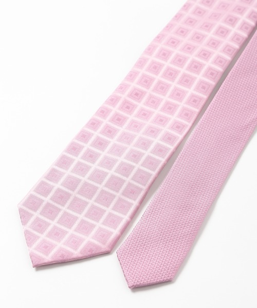 CROWDED CLOSET（クラウデッドクローゼット）の「シャドー小紋/シャドー鹿の子柄クレリックタイ（ネクタイ・メンズ・ネイビー/シルバー/ピンク・FREE）」の5枚目の写真