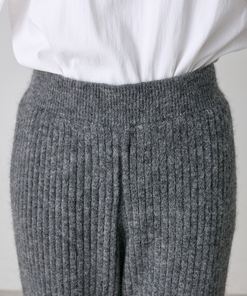 PUAL CE CIN（ピュアルセシン）の「ワイドリブニットフレアパンツ（その他パンツ・レディース・チャコールグレー/グレー・FREE）」の11枚目の写真