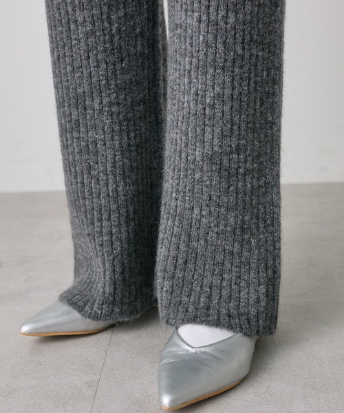 PUAL CE CIN（ピュアルセシン）の「ワイドリブニットフレアパンツ（その他パンツ・レディース・チャコールグレー/グレー・FREE）」の13枚目の写真