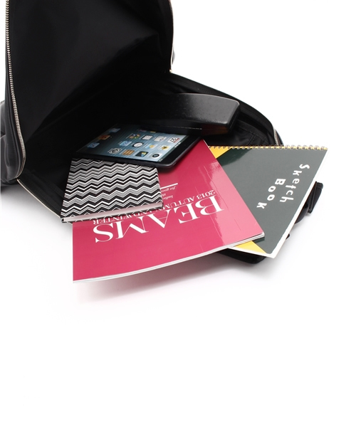 PORTER（ポーター）の「foot the coacher×PORTER DAY PACK（バックパック/リュック・メンズ・ブラック・ONE SIZE）」の12枚目の写真