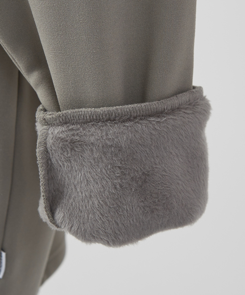 ABAHOUSE GRAY(アバハウスグレイ)の「【ふわふわ・もちもち】裏シャギー モックネック プルオーバー(スウェット・メンズ・ネイビー/ブラック/チャコールグレー/ホワイト/グレイッシュベージュ・46/48)」の19枚目の写真