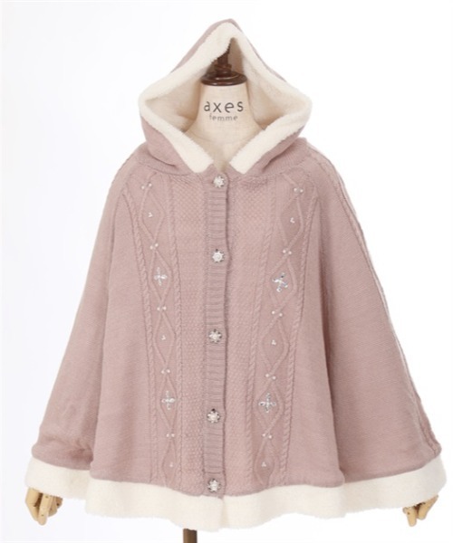 axes femme（アクシーズファム）の「ビジュー裏ボアニットポンチョ