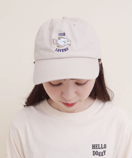 didizizi（ディディジジ）の「FISH LOVERS 刺繍キャップ（キャップ・レディース・ベージュ/ブルー/ピンク・FREE）」の6枚目の写真