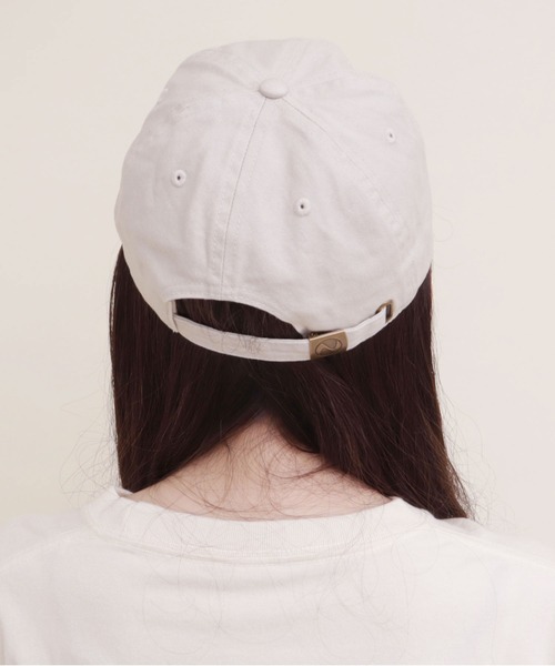 didizizi（ディディジジ）の「FISH LOVERS 刺繍キャップ（キャップ・レディース・ベージュ/ブルー/ピンク・FREE）」の7枚目の写真