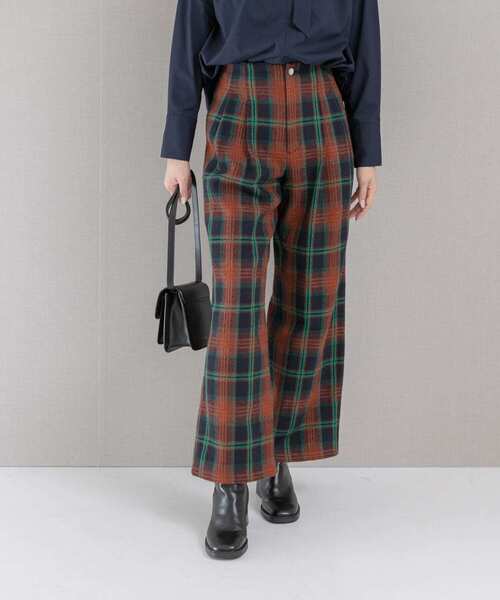 URBAN RESEARCH ROSSO WOMEN（アーバンリサーチ　ロッソ）の「ツイードストレートパンツ（その他パンツ・レディース・アイボリー/チェック・36/38）」の5枚目の写真