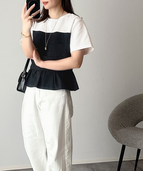 CALMER アイボリー 半袖トップス セール】簡単おしゃれが叶う。Tシャツ×ビスチェドッキング半袖