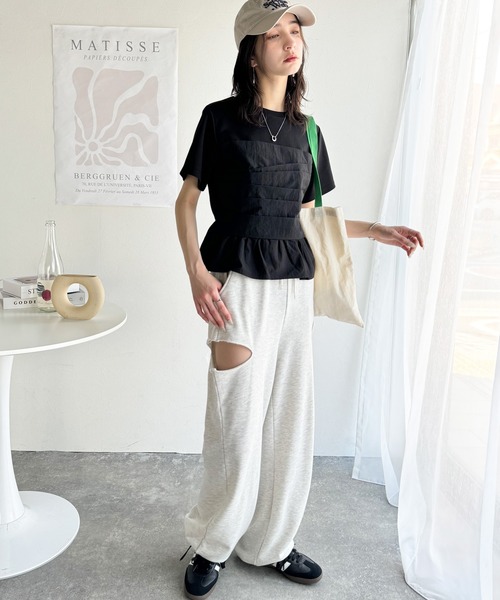 CALMER アイボリー 半袖トップス セール】簡単おしゃれが叶う。Tシャツ×ビスチェドッキング半袖