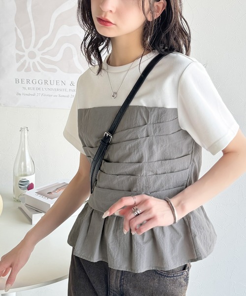 classicalelf(クラシカルエルフ)の「【秋先取りの長袖新登場!】簡単おしゃれが叶う。華奢見え♪Tシャツ×ビスチェドッキングトップス(半袖&長袖)(Tシャツ/カットソー・レディース・ブラック/その他/ホワイト×ブラック/ホワイト×グレー/ホワイト×ネイビー/ホワイト系その他/ホワイト系その他2・SMALL/MEDIUM/LARGE/X-LARGE)」の22枚目の写真