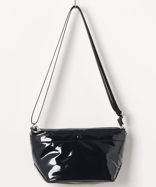 cache cache（カシュ カシュ）の「カシュカシュ cachecache / ソフトエナメル舟型ショルダー（ショルダーバッグ・レディース・ホワイト/ライトグリーン/レオパード/ワインレッド/ライトグレー/ベージュ/ラベンダー/ブルー系その他/ダークグレー/ブルー/ライトイエロー/アイボリー/ブラック/ライトブルー・FREE）」の10枚目の写真