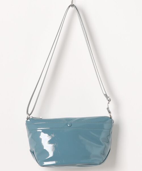 cache cache（カシュ カシュ）の「カシュカシュ cachecache / ソフトエナメル舟型ショルダー（ショルダーバッグ・レディース・ホワイト/ライトグリーン/レオパード/ワインレッド/ライトグレー/ベージュ/ラベンダー/ブルー系その他/ダークグレー/ブルー/ライトイエロー/アイボリー/ブラック/ライトブルー・FREE）」の8枚目の写真