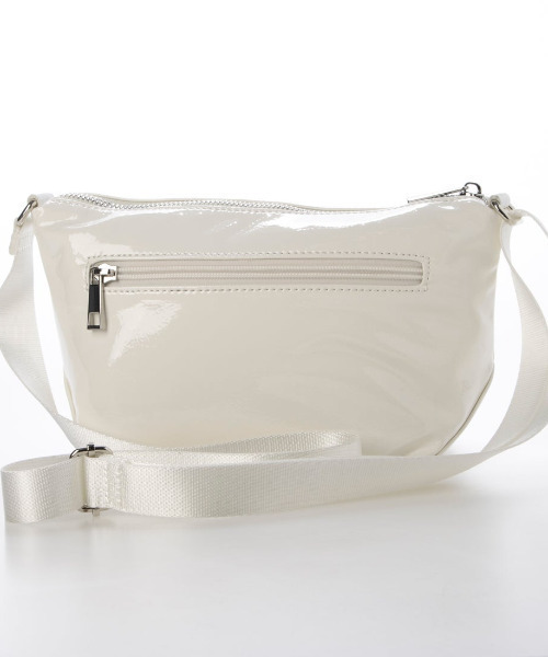 cache cache（カシュ カシュ）の「カシュカシュ cachecache / ソフトエナメル舟型ショルダー（ショルダーバッグ・レディース・ホワイト/ライトグリーン/レオパード/ワインレッド/ライトグレー/ベージュ/ラベンダー/ブルー系その他/ダークグレー/ブルー/ライトイエロー/アイボリー/ブラック/ライトブルー・FREE）」の16枚目の写真