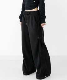 minsobi（ミンソビ）の「スナップボタン付き2WAYフリースジョガーパンツ（スウェットパンツ）」