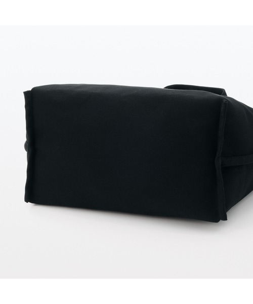 無印良品（ムジルシリョウヒン）の「帆布　２ＷＡＹトートバッグ（トートバッグ・レディース・ブラック/カーキ系/キナリ・FREE）」の16枚目の写真