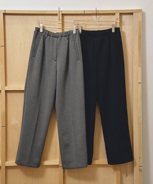 TODAYFUL（トゥデイフル）の「【TODAYFUL/トゥデイフル】Cushion Easy Trousers/クッションイージートラウザーズパンツ（スウェットパンツ・レディース・グレー/ブラック・36/38）」の11枚目の写真
