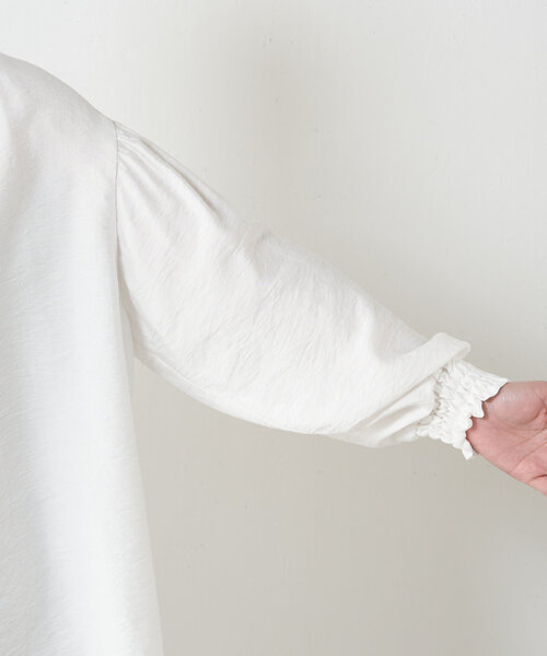 Jena espace merveilleux（ジェナ　エスパスメルヴェイユ）の「【SNSで話題／すっきりブラウス】リネンライクスキッパーブラウス（シャツ/ブラウス・レディース・イエロー/ブラック/オフホワイト・FREE）」の17枚目の写真