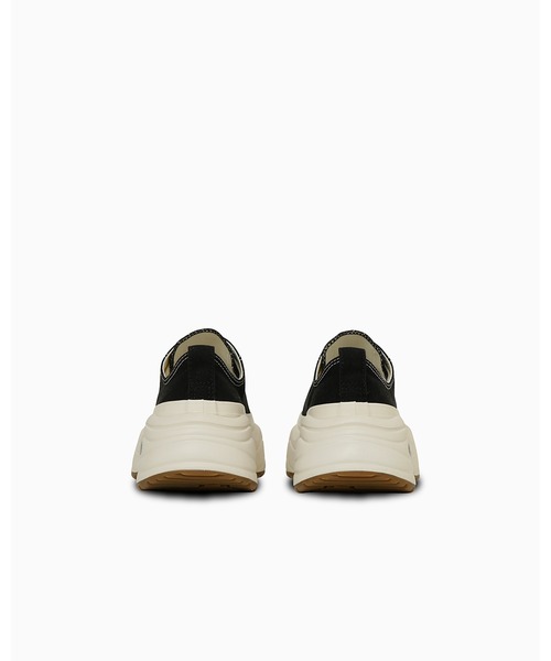 CONVERSE（コンバース）の「ALL STAR SURGETRAINER OX / オールスター　サージトレーナー　ＯＸ（スニーカー・メンズ・ブラック・11.5/10.5/9.5/9/8.5/8/7.5/7/6.5/5.5/5/4.5/4/3.5/3）」の4枚目の写真
