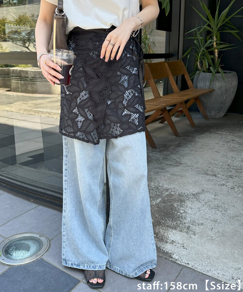 DISCOAT（ディスコート）の「ロープベルトライトデニムワイドパンツ（デニムパンツ・レディース・サックスブルー・SMALL/MEDIUM/LARGE）」の16枚目の写真