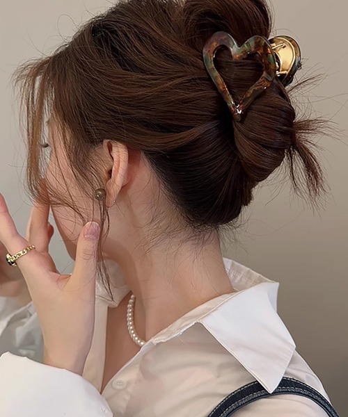 HOLIDAY×para jewelry ハート型フープヘアクリップ スパークルハートクリップ（バレッタ/ヘアクリップ）｜flower