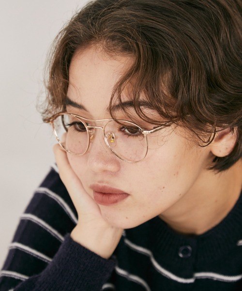 MERLOT（メルロー）の「【UVカット】【ノーズパッド付き】ダブルブリッジメガネ（メガネ・レディース・ゴールド/シルバー・FREE）」の9枚目の写真