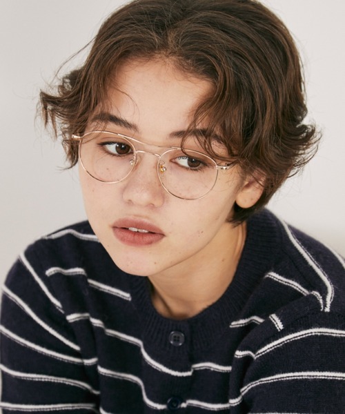 MERLOT（メルロー）の「【UVカット】【ノーズパッド付き】ダブルブリッジメガネ（メガネ・レディース・ゴールド/シルバー・FREE）」の10枚目の写真