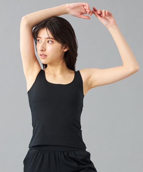 Chacott(チャコット)の「Motion ブラトップロング(タンクトップ・レディース・ブラック/グリーン/ライトブルー/ライトグリーン・M/S/L)」の2枚目の写真