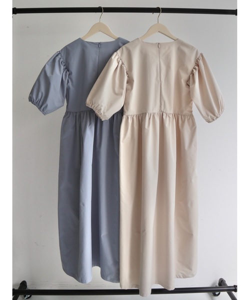 JUMELLE(ジュメロ)の「Ribbon shirt onepiece(ワンピース・レディース・ブルー/ベージュ・SMALL/MEDIUM)」の8枚目の写真