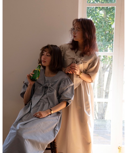 JUMELLE(ジュメロ)の「Ribbon shirt onepiece(ワンピース・レディース・ブルー/ベージュ・SMALL/MEDIUM)」の12枚目の写真