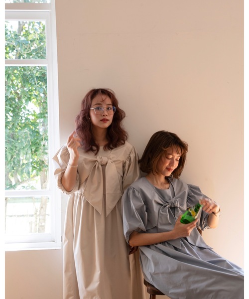 JUMELLE(ジュメロ)の「Ribbon shirt onepiece(ワンピース・レディース・ブルー/ベージュ・SMALL/MEDIUM)」の13枚目の写真