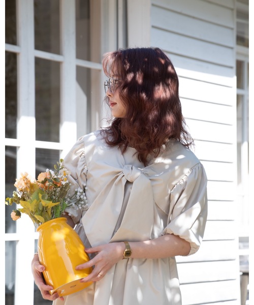 JUMELLE(ジュメロ)の「Ribbon shirt onepiece(ワンピース・レディース・ブルー/ベージュ・SMALL/MEDIUM)」の17枚目の写真