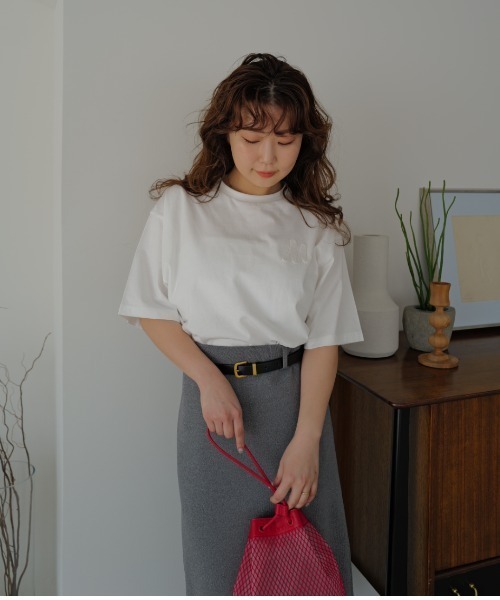 セール】【USAGI ONLINE・ZOZO限定】ショート丈アップリケT