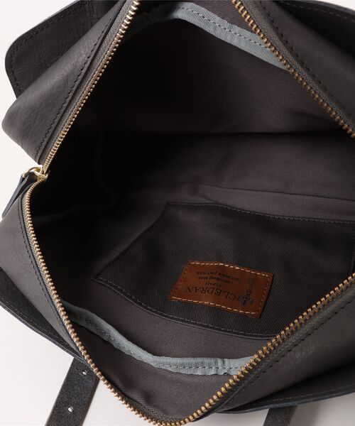 CLEDRAN(クレドラン)の「【軽量 ハレの日にも】CL3817 GALE POCKET BOSTON(ボストンバッグ・レディース・ブラック/ブラウン/グレー・FREE)」の7枚目の写真