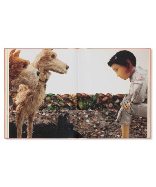 VILLA BOOKS（ヴィラ ブックス）の「THE MUSEUM OF WES ANDERSON by Wes Anderson, Johan Chiaramonte, Camille Mathieu（本・メンズ・その他・ONE SIZE）」の8枚目の写真