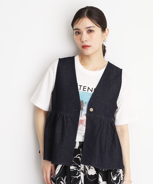 THE SHOP TK （ザ ショップ ティーケー ）の「デニムペプラムベスト【洗える/親子リンク】（ベスト・レディース・ブルー/ネイビー・13/12）」の2枚目の写真