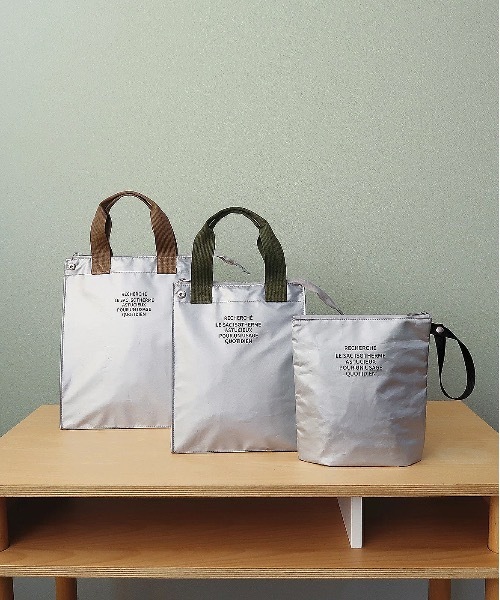 COMMON WARE(コモンウェアー)の「EC : ルシェルシェ保冷ランチトートバッグ Mサイズ(お弁当箱・レディース・シルバー/シルバー系その他/シルバー系その他2・FREE)」の5枚目の写真