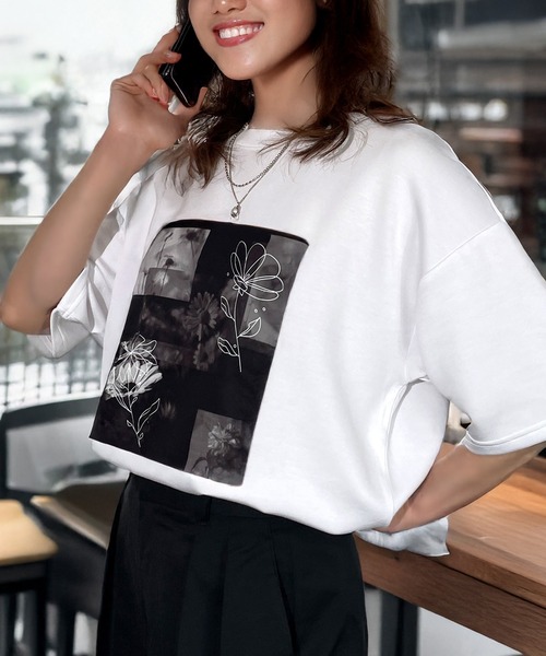 Candlestick(キャンドルスティック)の「肌ざわり美人 とろみ オーガンジープリント リラクシング ハーフスリーブ Tシャツ 韓国ファッション 接触冷感(Tシャツ/カットソー・レディース・ホワイト系1/ホワイト系2/ブラック系2/ベージュ系1/ブラック系1/ベージュ系2・M/L)」の2枚目の写真