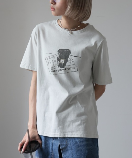 Girly Doll(ガーリードール)の「フロントプリントイラストTシャツ(Tシャツ/カットソー・レディース・ダークグレー/ライトグレー・F)」の3枚目の写真