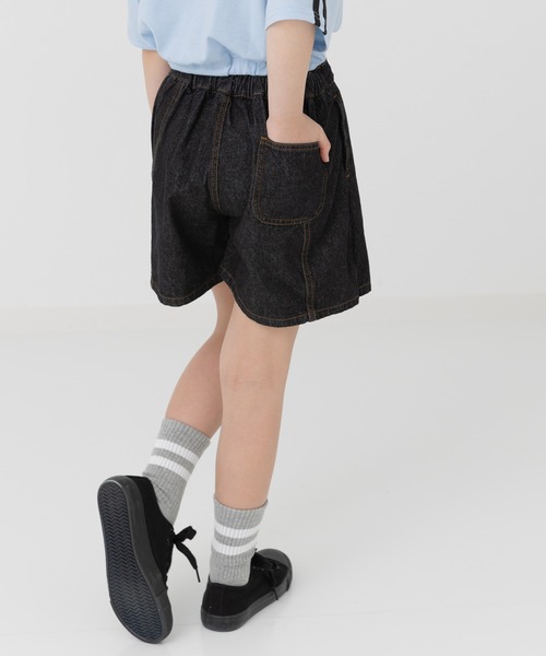 chil2（チルツー）の「デニムスカートパンツ（デニムスカート・キッズ・グレー/ブルー/ブラック/サックスブルー・120cm/130cm/140cm）」の10枚目の写真