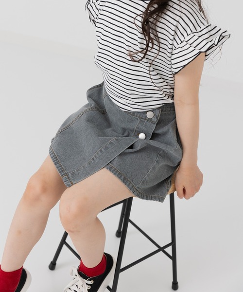 chil2（チルツー）の「デニムスカートパンツ（デニムスカート・キッズ・グレー/ブルー/ブラック/サックスブルー・120cm/130cm/140cm）」の19枚目の写真