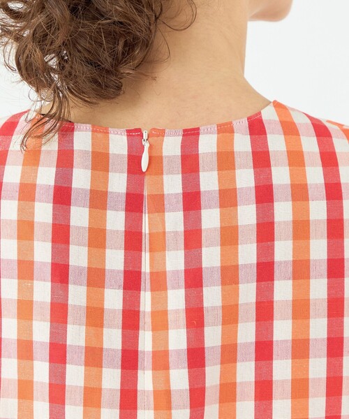 TOMORROWLAND collection（トゥモローランドコレクション）の「ピコロールギンガムチェック ペプラムブラウス（シャツ/ブラウス・レディース・レッド系その他/ネイビー・36）」の8枚目の写真
