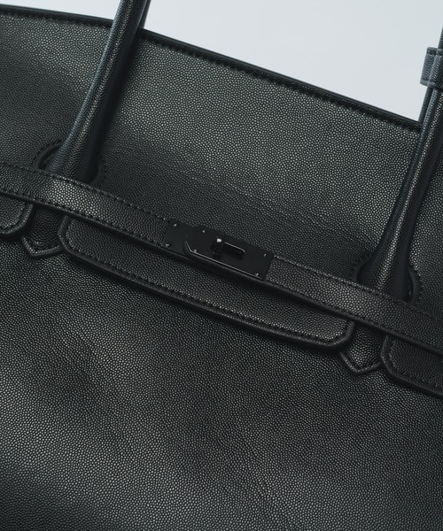 Lui's（ルイス）の「オリジナルカウレザーハンドルバック（トートバッグ・メンズ・ブラック・FREE）」の4枚目の写真