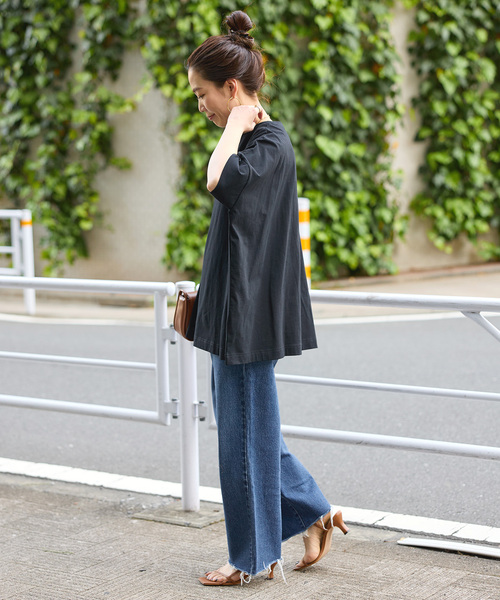 B.C STOCK(ベーセーストック)の「ウォッシャブル / 汗染み防止ワイドTEE(Tシャツ/カットソー・レディース・チャコールグレー/ライトグレー/ホワイト/ブラック・FREE)」の7枚目の写真