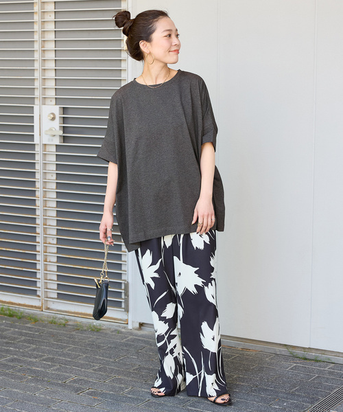 B.C STOCK(ベーセーストック)の「ウォッシャブル / 汗染み防止ワイドTEE(Tシャツ/カットソー・レディース・チャコールグレー/ライトグレー/ホワイト/ブラック・FREE)」の13枚目の写真