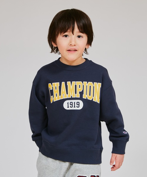 Champion（チャンピオン）の「【Champion/チャンピオン】キッズ クルーネックスウェットシャツ（スウェット・キッズ・ダークグリーン系/グレー/オートミール/ネイビー・160/110/100/150/120/130/140）」の2枚目の写真
