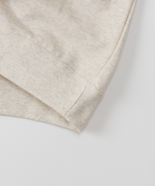 Champion（チャンピオン）の「【Champion/チャンピオン】キッズ クルーネックスウェットシャツ（スウェット・キッズ・ダークグリーン系/グレー/オートミール/ネイビー・160/110/100/150/120/130/140）」の15枚目の写真